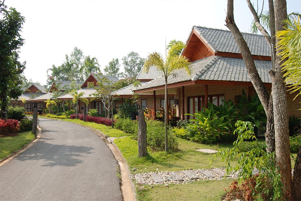 Phowadol Resort Chiang Rai Exterior foto